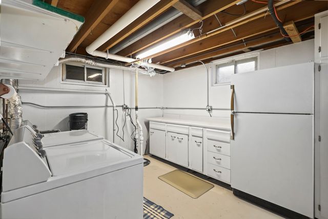 30W240 Allister Lane, Naperville, IL 60563
