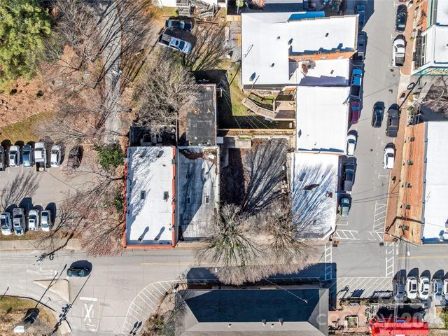 204 Sutton Avenue, Black Mountain, NC 28711