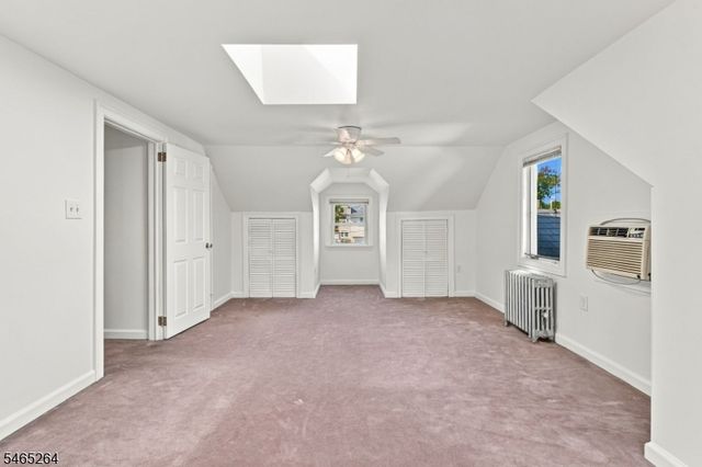33 Kahl Rd, East Hanover Twp., NJ 07936