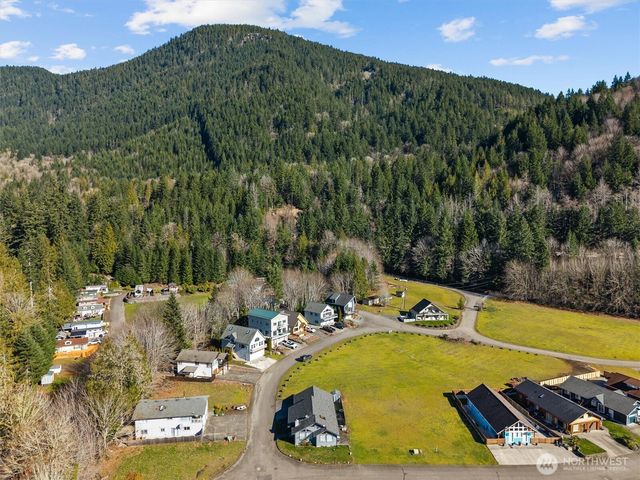 481 Maple Grove Road, Port Angeles, WA 98363