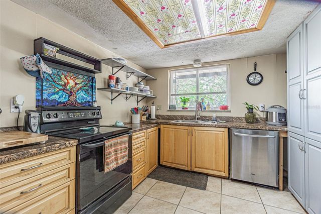 17851 OXENHAM AVENUE, Spring Hill, FL 34610