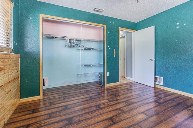 17851 OXENHAM AVENUE, Spring Hill, FL 34610