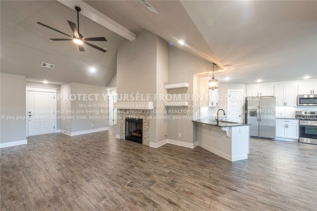 45 W Pitts Street, Farmington, AR 72730