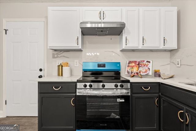 8185 Englewood Trail, Riverdale, GA 30274