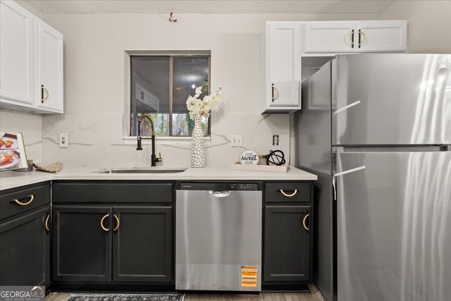 8185 Englewood Trail, Riverdale, GA 30274