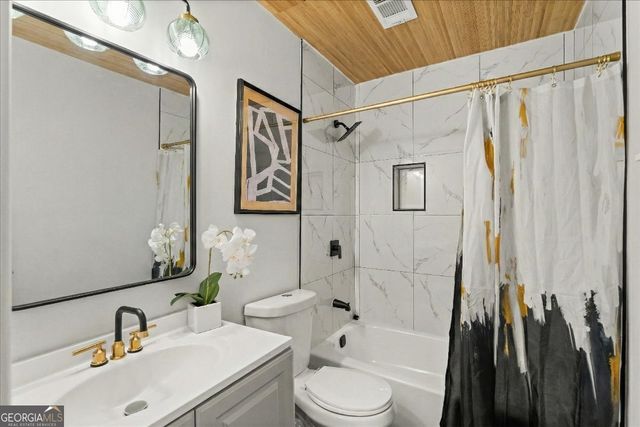 8185 Englewood Trail, Riverdale, GA 30274