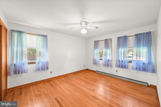 3998 PALMER AVE, York, PA 17408