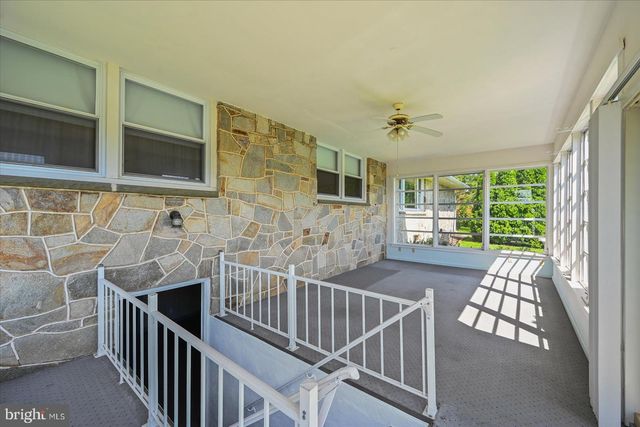 3998 PALMER AVE, York, PA 17408