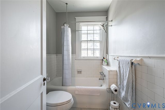 5013 Caledonia Rd, Richmond, VA 23225