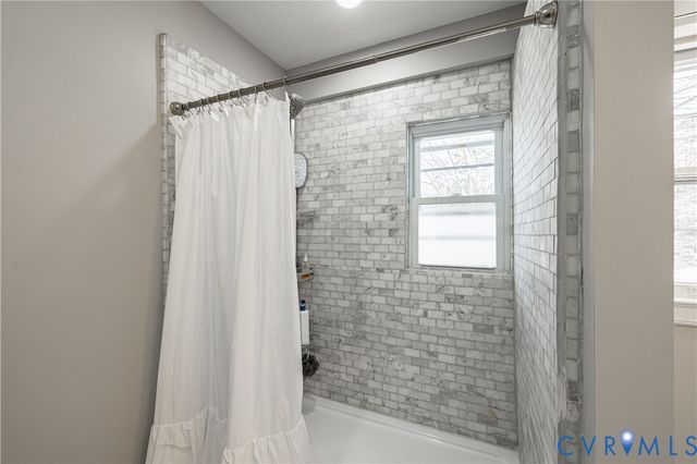 5013 Caledonia Rd, Richmond, VA 23225