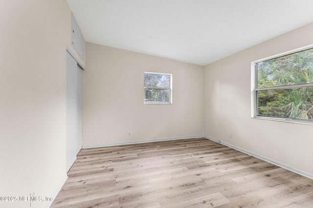 7205 MANITOBA Drive, Jacksonville, FL 32211
