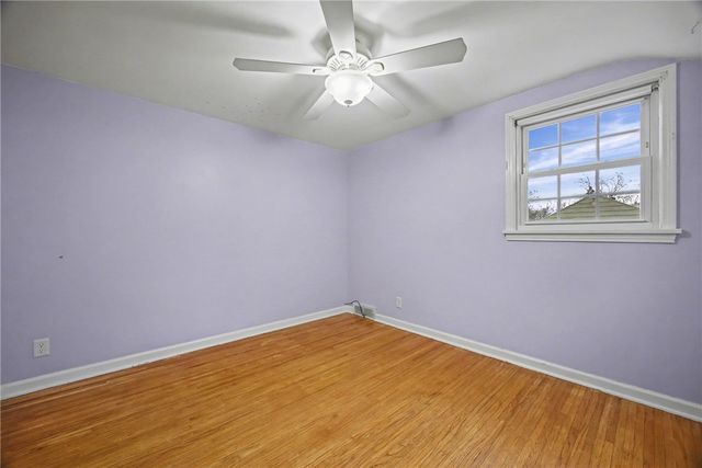 19 Maryvale Dr, Webster, NY 14580