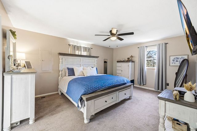 105 Farris Creek Bridge Rd, Belvidere, TN 37306