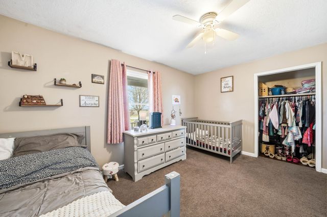 105 Farris Creek Bridge Rd, Belvidere, TN 37306