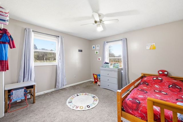 105 Farris Creek Bridge Rd, Belvidere, TN 37306