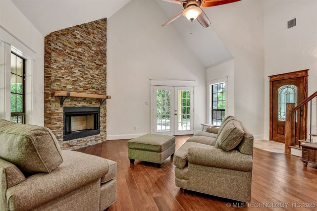 900 W Hardesty Road, Caddo, OK 74729