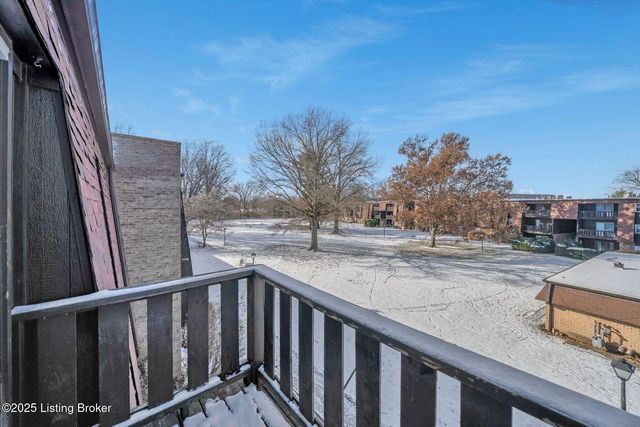 3502 Lodge Ln 333, Louisville, KY 40218