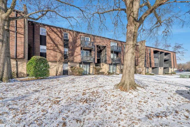 3502 Lodge Ln 333, Louisville, KY 40218