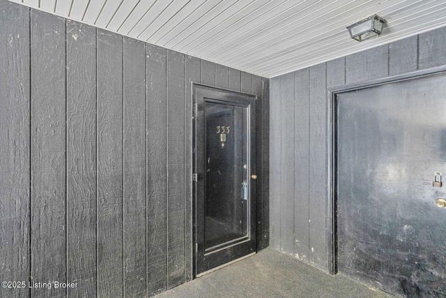 3502 Lodge Ln 333, Louisville, KY 40218