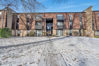 3502 Lodge Ln 333, Louisville, KY 40218