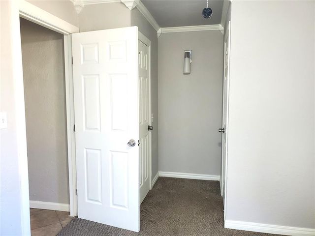 1205 S Howard Avenue, Moore, OK 73160