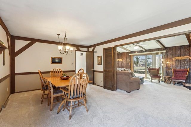 8126 203rd AVENUE, Bristol, WI 53104