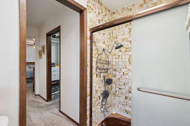 8126 203rd AVENUE, Bristol, WI 53104