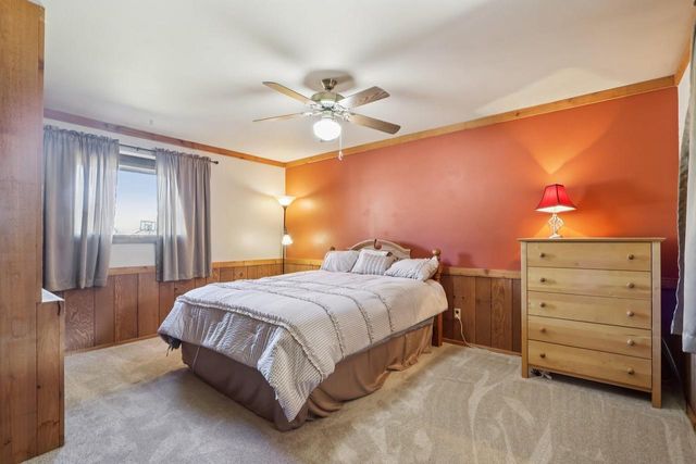 8126 203rd AVENUE, Bristol, WI 53104