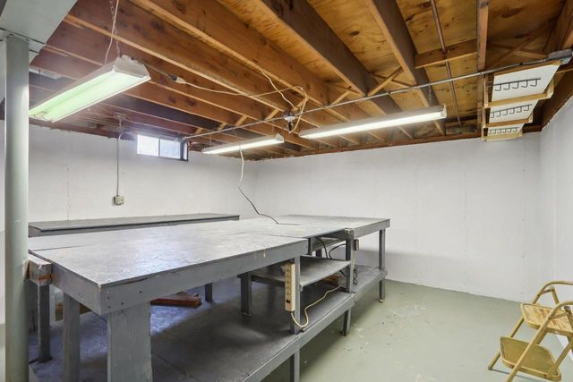 8126 203rd AVENUE, Bristol, WI 53104