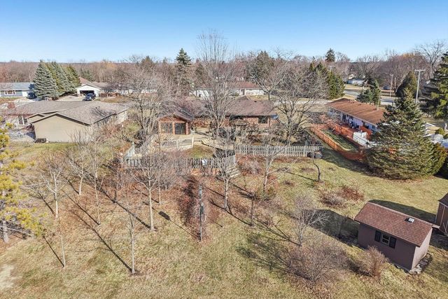 8126 203rd AVENUE, Bristol, WI 53104