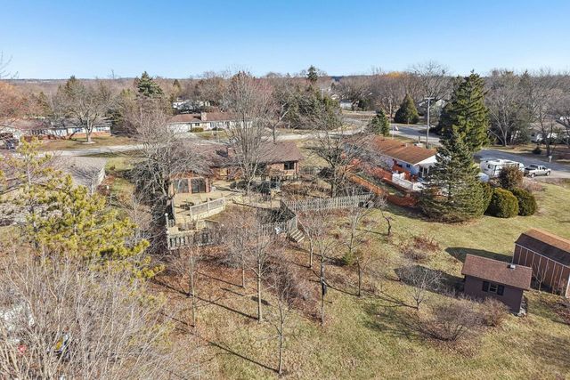 8126 203rd AVENUE, Bristol, WI 53104