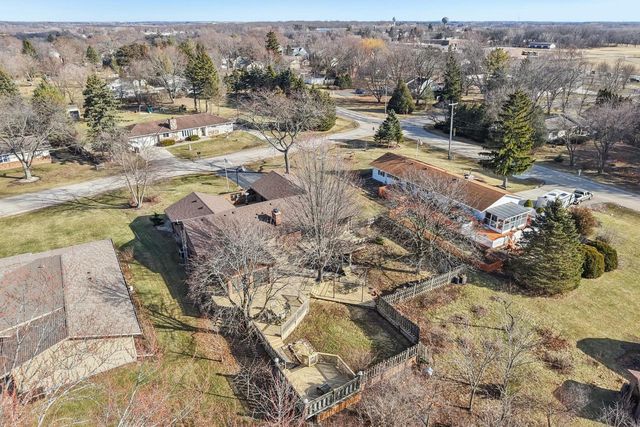 8126 203rd AVENUE, Bristol, WI 53104