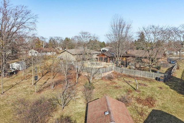 8126 203rd AVENUE, Bristol, WI 53104