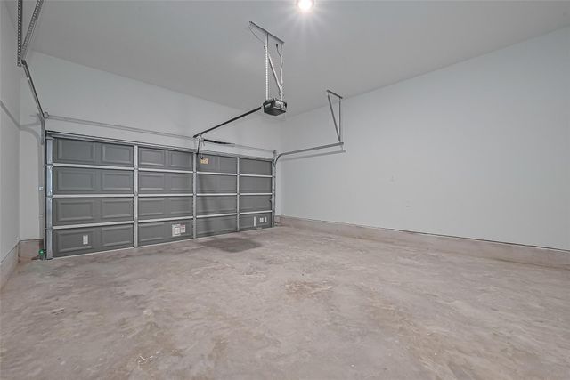 1609 Regents Court, Houston, TX 77055