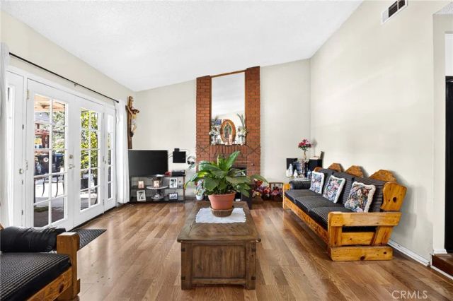 8636 Terrie Ter, Jurupa Valley, CA 92509