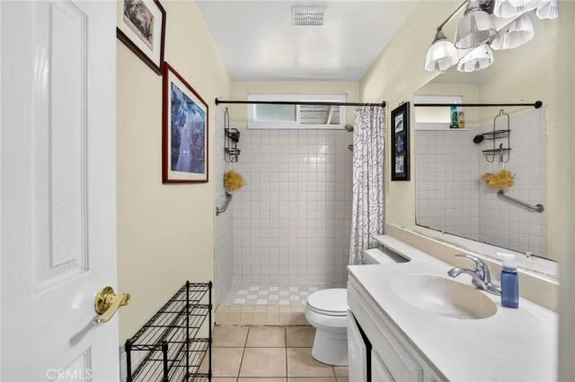 8636 Terrie Ter, Jurupa Valley, CA 92509