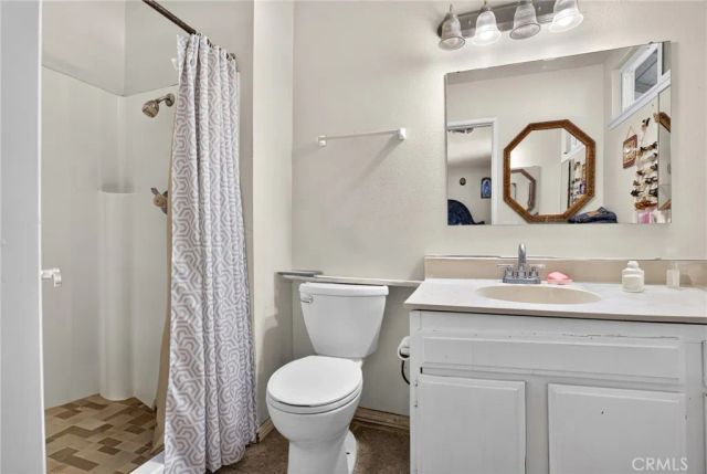 8636 Terrie Ter, Jurupa Valley, CA 92509