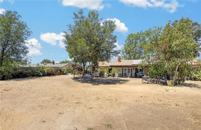 8636 Terrie Ter, Jurupa Valley, CA 92509
