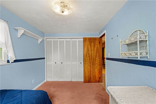 2312 Lake Avenue, Hampton, PA 15101