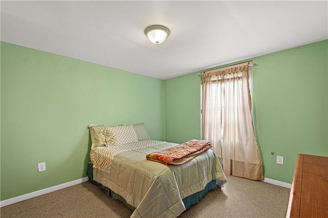 2312 Lake Avenue, Hampton, PA 15101