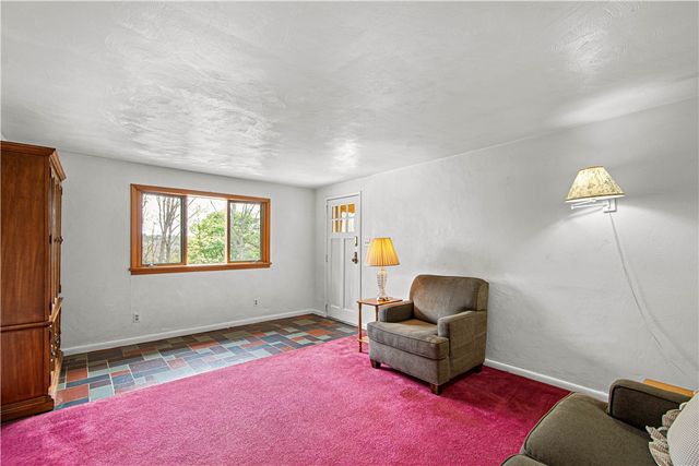 2312 Lake Avenue, Hampton, PA 15101