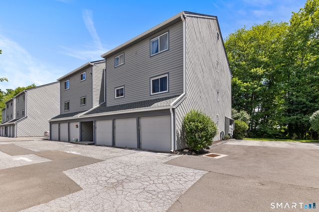 267 West Cedar Street 3D, Norwalk, CT 06854