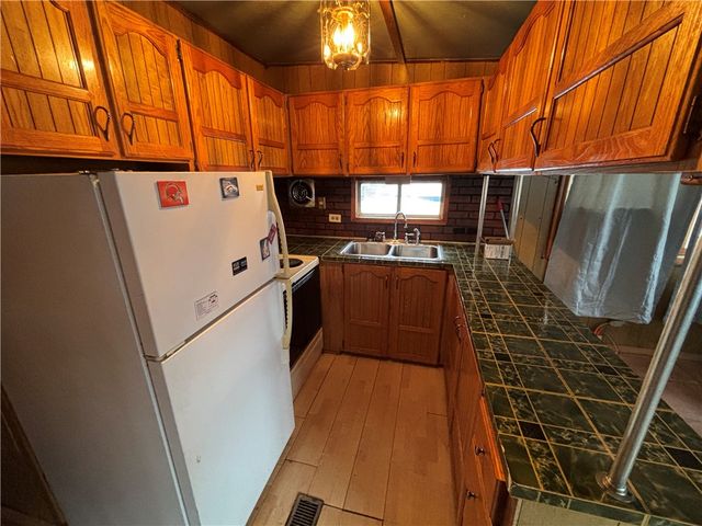 74 Atwater Street, Manchester, NY 14537