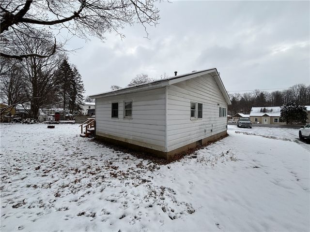 74 Atwater Street, Manchester, NY 14537