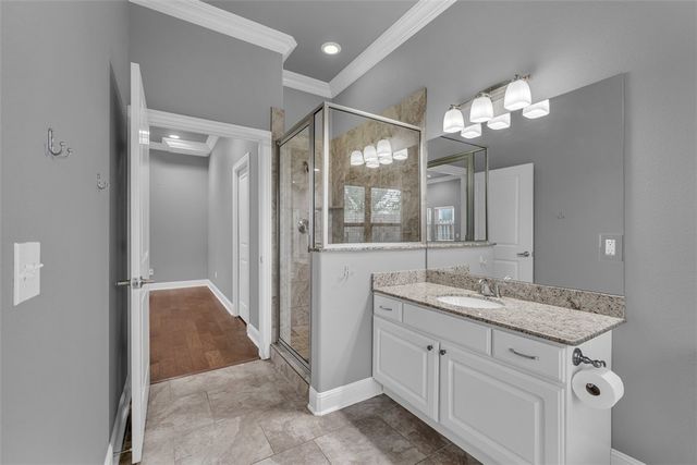 40 E Cydnee Street, Fayetteville, AR 72703