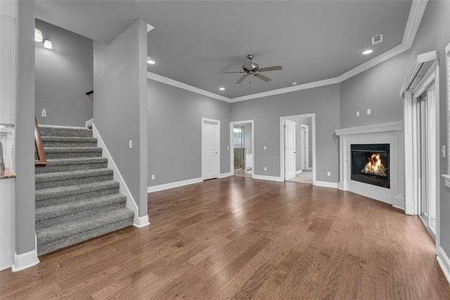 40 E Cydnee Street, Fayetteville, AR 72703