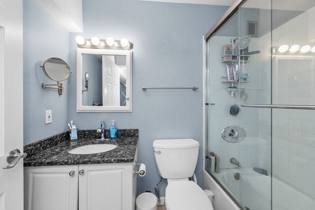 42 Eighth 3315, Boston, MA 02129
