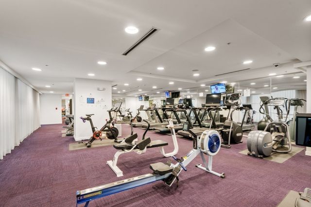 42 Eighth 3315, Boston, MA 02129