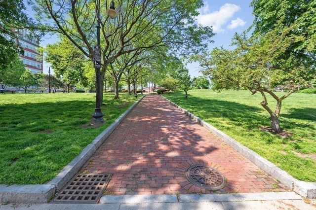 42 Eighth 3315, Boston, MA 02129