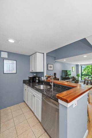 42 Eighth 3315, Boston, MA 02129